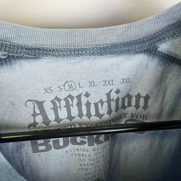 Affliction Angel Wings Cross Dip Dye Tee Jesse Pinkman Goth 2000s Y2k Size M - Picture 7 of 7